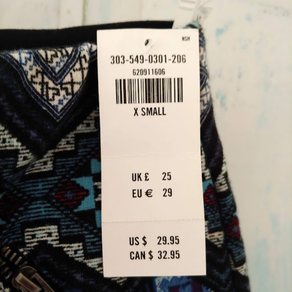 NWT HOLLISTER multi color stretch short w zipper elastic waist/XS/ blue blk wht - Picture 3 of 5